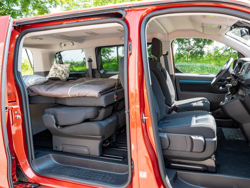 Reimo CampingBox M – Compact kamperen in busje, SUV of stationwagen - Maak van uw gezinsauto een volwaardige mini-camper