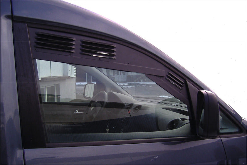 Ventilatieroosters in de cabine Ventilatieroosters: Ventilatie voor de cabinedeu