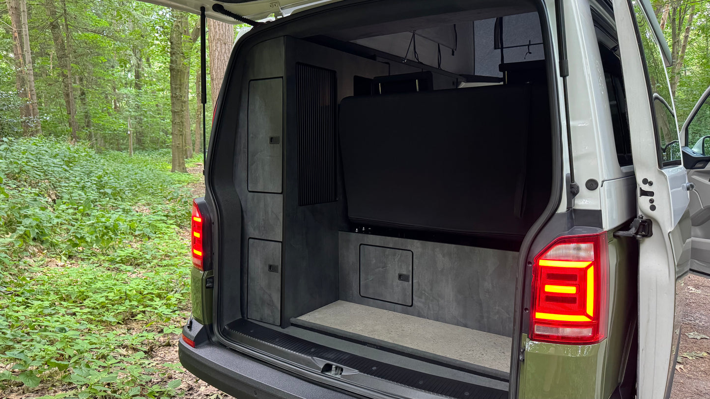 Volkswagen Transporter 4Motion 150pk DSG Automaat Camper (2019)