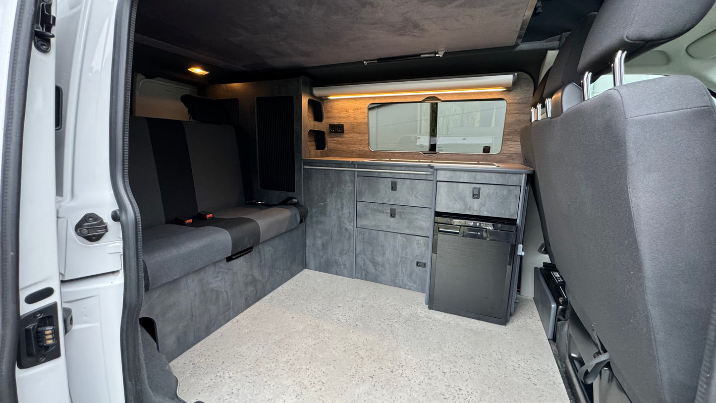 Volkswagen Transporter Buscamper 5 persoons Automaat 2019