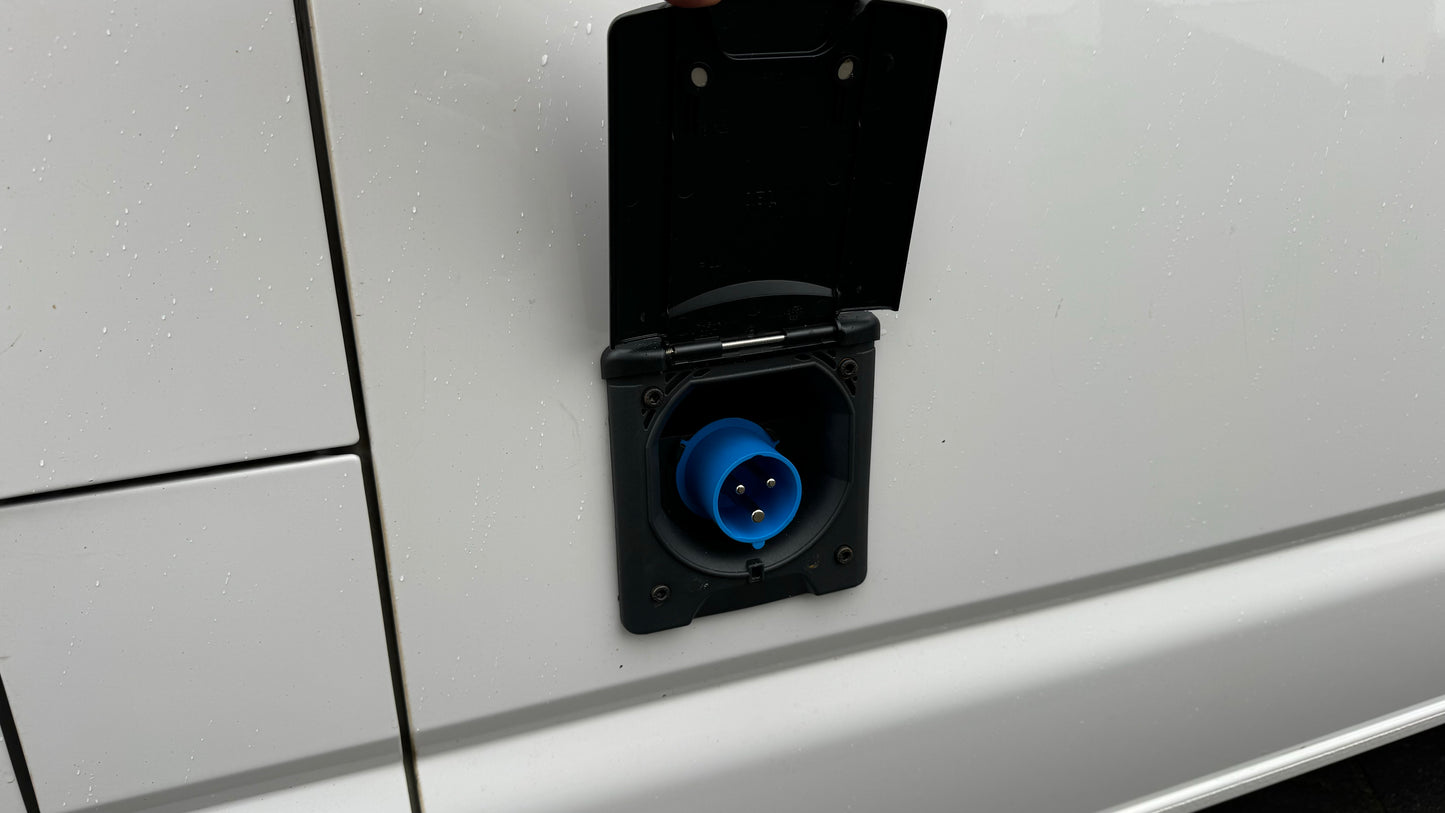 Volkswagen Transporter Buscamper 5 persoons Automaat 2019