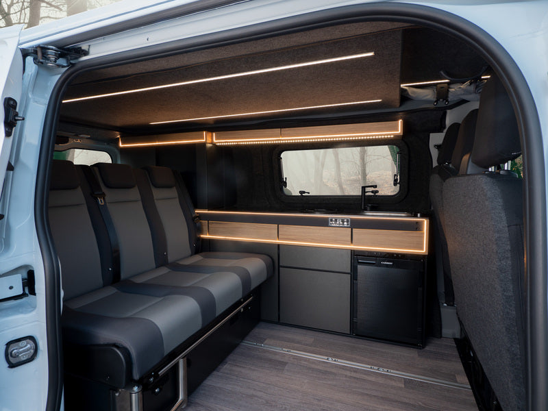 Ford Custom V710 L1 slaapdak - hoog Voorzijde - standaard balg - voorgevormde hemel - wit