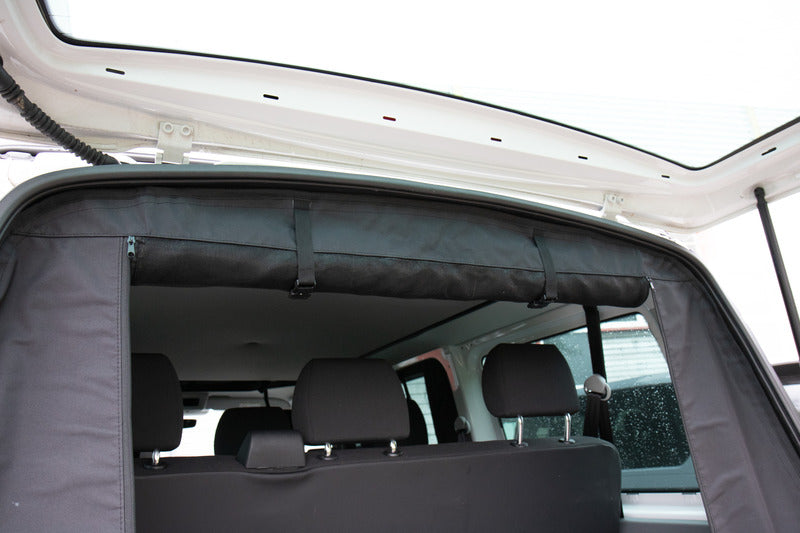 Muggennet achterklep voor VW T5/6/6.1, klittenbandsluiting, magneetsluiting