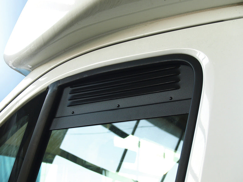 Ventilatieroosters in de cabine Ventilatieroosters: Ventilatie voor de cabinedeu