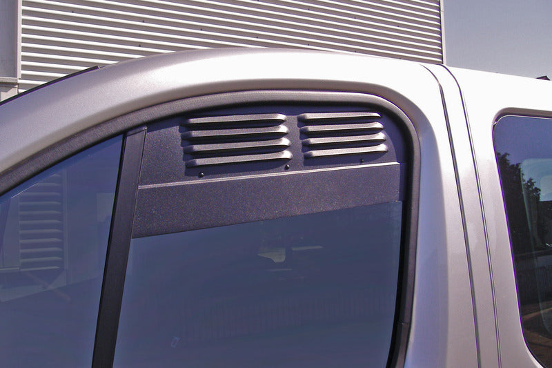 Ventilatieroosters in de cabine Ventilatieroosters: Ventilatie voor de cabinedeu