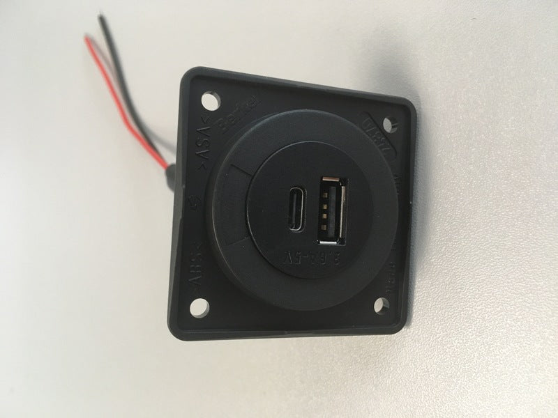 USB-A/-C oplaadcontactdoos - mat zwart