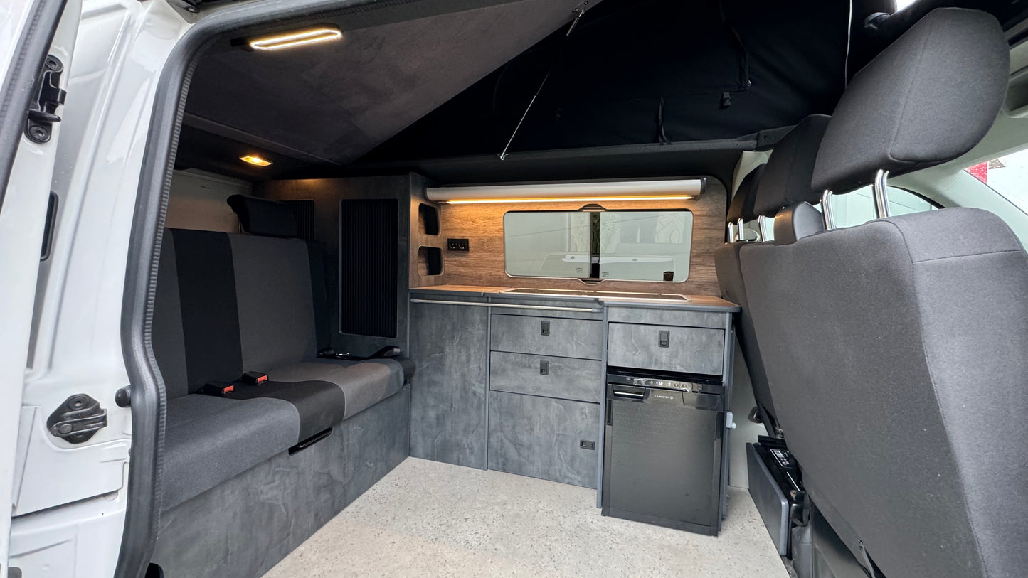 Volkswagen Transporter Buscamper 5 persoons Automaat 2019