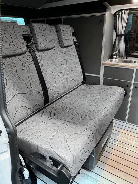DriveDressy-stoelhoezen – Ontwerp: Wild Lines